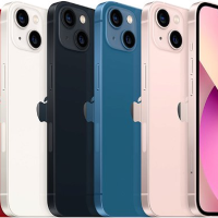 Apple iPhone 13 Mini Media 1 image